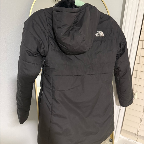 The North Face Kids Black Jacket - Picture 2 of 4